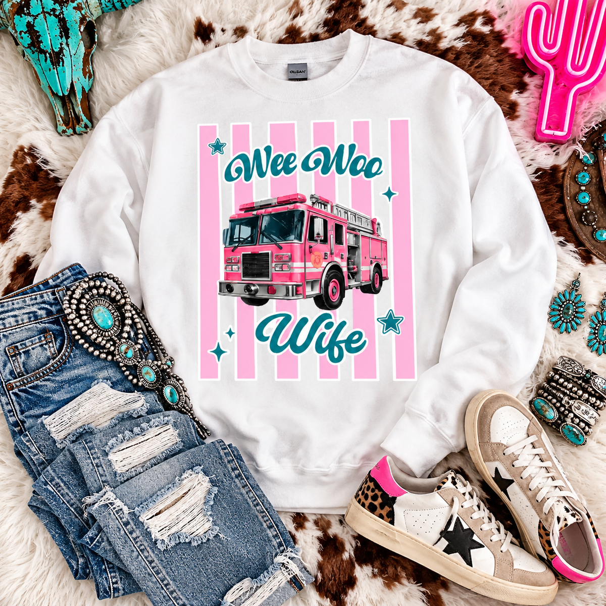 WeeWoo Wife - Sweatshirt